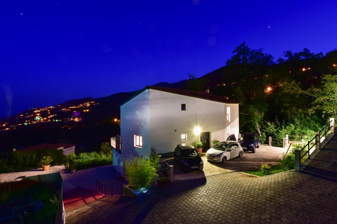 Apartment Nave Ičići Eksteriør billede
