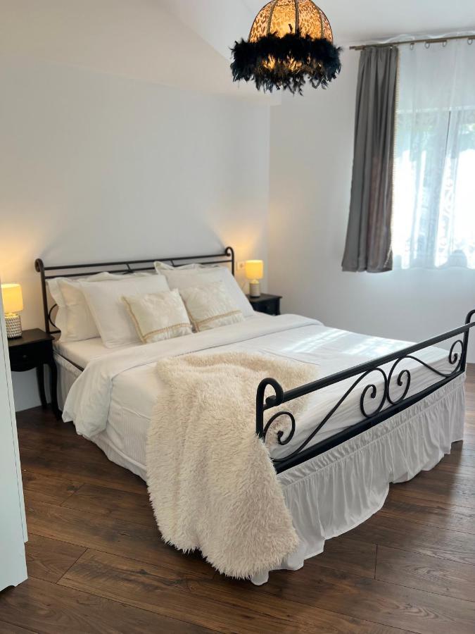 Apartment Nave Ičići Eksteriør billede